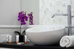 Green Apartment Piotrkowska by Renters