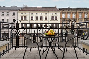 Green Apartment Piotrkowska by Renters