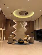 Comfy Studio UnitL OneMadison35