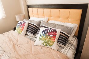 Comfy Studio UnitL OneMadison35