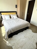 Comfy Studio UnitL OneMadison35