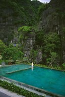 Jiva Hoa Lu Retreat