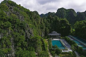 Jiva Hoa Lu Retreat