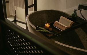 Jiva Hoa Lu Retreat