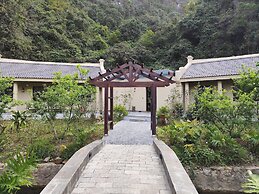 Jiva Hoa Lu Retreat