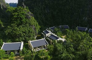 Jiva Hoa Lu Retreat