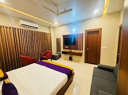 Amarvilas hotel and Resort