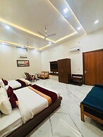 Amarvilas hotel and Resort