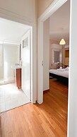 Alimos Sea View Family Apartment
