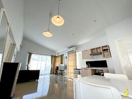 GAO Akira Pool Villa