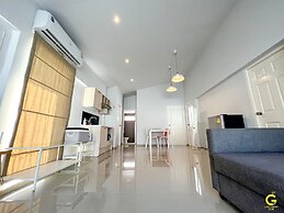 GAO Akira Pool Villa
