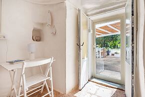 Trulli Degli Ulivi With Pool