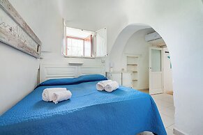 Trulli Degli Ulivi With Pool