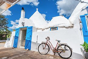 Trulli Degli Ulivi With Pool