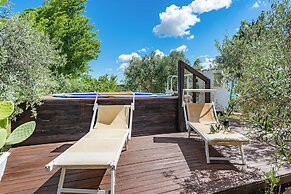 Trulli Degli Ulivi With Pool