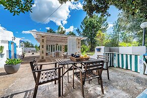 Trulli Degli Ulivi With Pool