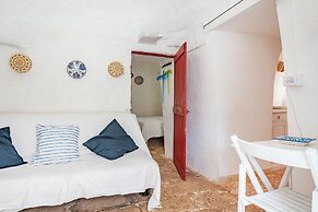 Trulli Degli Ulivi With Pool