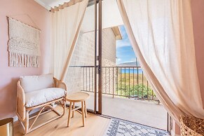 Kauhale Makai 510 1 Bedroom Condo by RedAwning