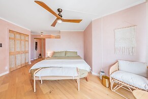 Kauhale Makai 510 1 Bedroom Condo by RedAwning