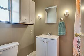 Cozy New Braunfels Retreat w/ Lake Dunlap Access