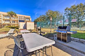 Biloxi Condo w/ Pool Access - Steps to Beach!