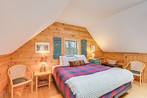 Lamoine Cabin w/ Deck ~ 16 Mi to Acadia Natl Park
