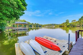 'duck and Bug's Cabin' on Boone Lake w/ Boat Dock!