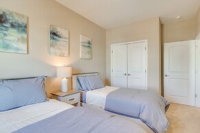 Coastal Beaufort Abode - Pool Access, Near Beaches