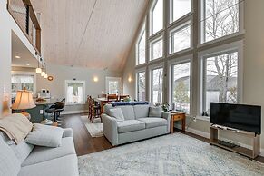 Lakefront Bucksport Home w/ Fire Pit + Gas Grill!