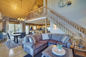Spacious Stoddard Retreat on Mississippi River!