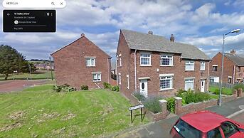 3 Bed House - Sleeps 6 - Fully Refurbished