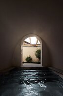 fink Restaurant & Suites
