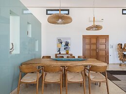 Villa Jamila by Cura Villas Collection
