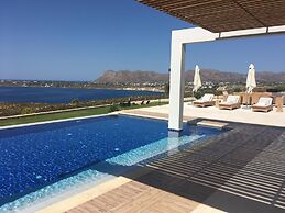 Villa Jamila by Cura Villas Collection