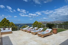 Villa Jamila by Cura Villas Collection