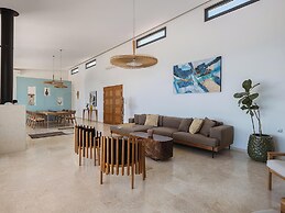 Villa Jamila by Cura Villas Collection
