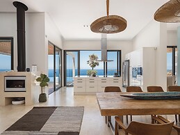 Villa Jamila by Cura Villas Collection