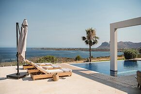 Villa Jamila by Cura Villas Collection