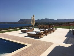 Villa Jamila by Cura Villas Collection