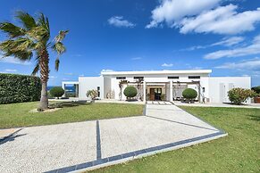 Villa Jamila by Cura Villas Collection