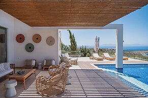 Villa Jamila by Cura Villas Collection