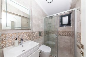 ANGEL A BLOK MARMARİS