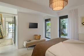 Villa Anton by Cura Villas Collection