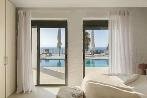 Villa Anton by Cura Villas Collection