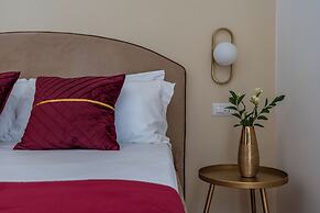 Decimo Meridio- At Spanish Steps-