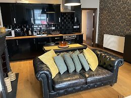 Brighton Beach Stylish 1 Bed Apartment