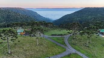 Sítio Mar de Nuvens Chalés de Luxo