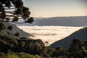 Sítio Mar de Nuvens Chalés de Luxo