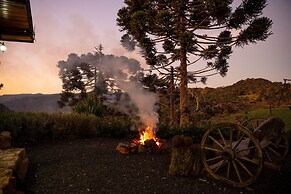 Sítio Mar de Nuvens Chalés de Luxo