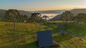 Sítio Mar de Nuvens Chalés de Luxo